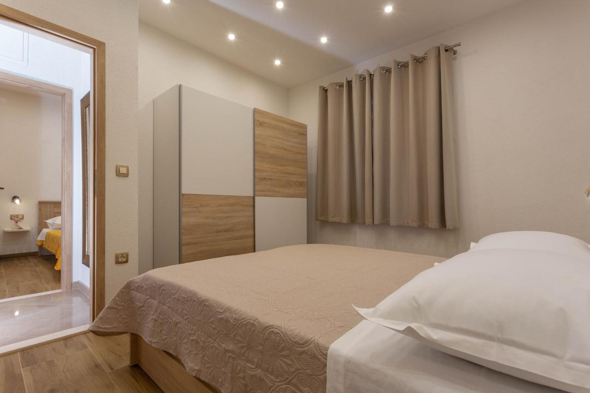 Apartment Zastupac 8761A 赫瓦尔 外观 照片